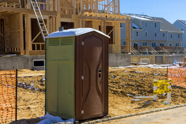 Portable Toilet Options We Offer in Pinch, WV